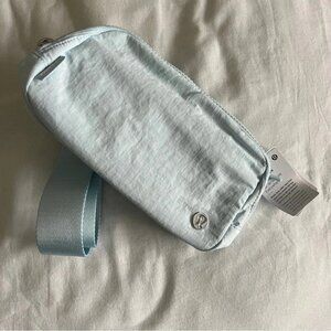 Lululemon Everywhere Belt Bag     Powder Blue